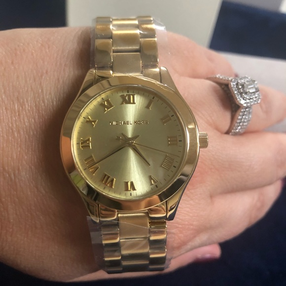 Michael Kors Slim Runway Watch - Picture 2 of 3